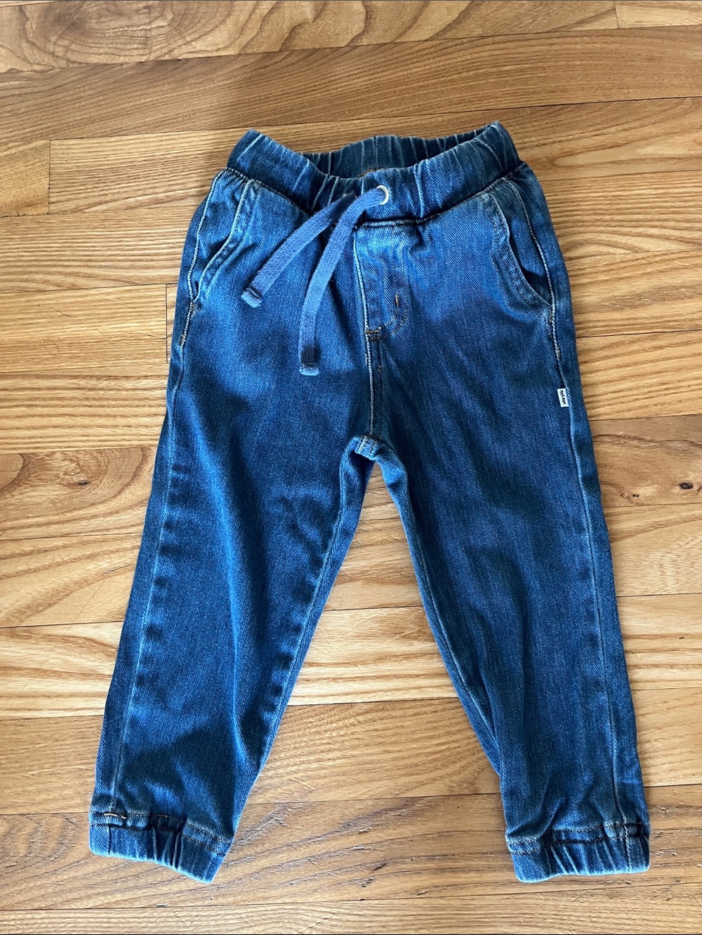 Little Sleepies 2T jeans like new
